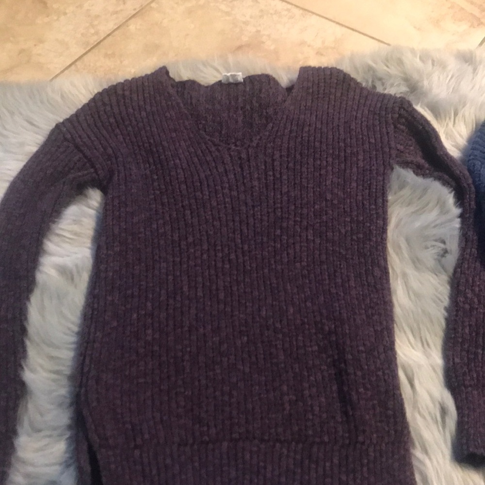 Plum vneck sweater